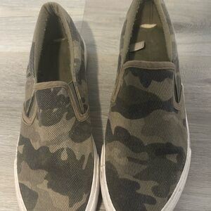 Camouflage Slip-On Men's Shoes